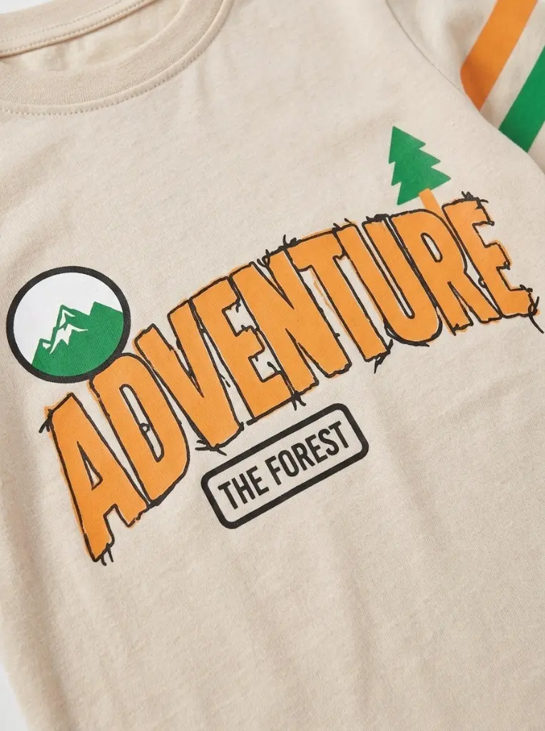 AI Generated Minnie Tinnie Adventure Set Graphic Detail