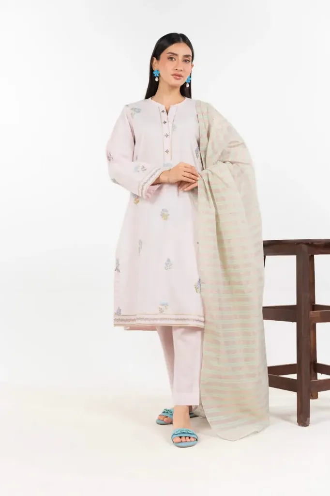 Alkaram Light Pink Irish Embroidered (12)