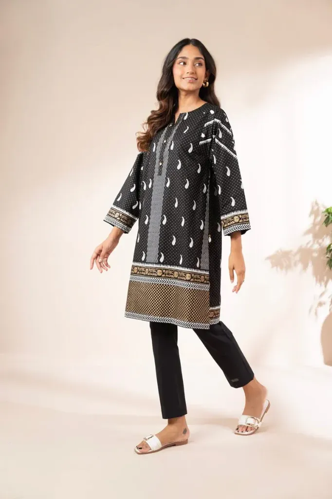 Alkaram Black 2pc (8)