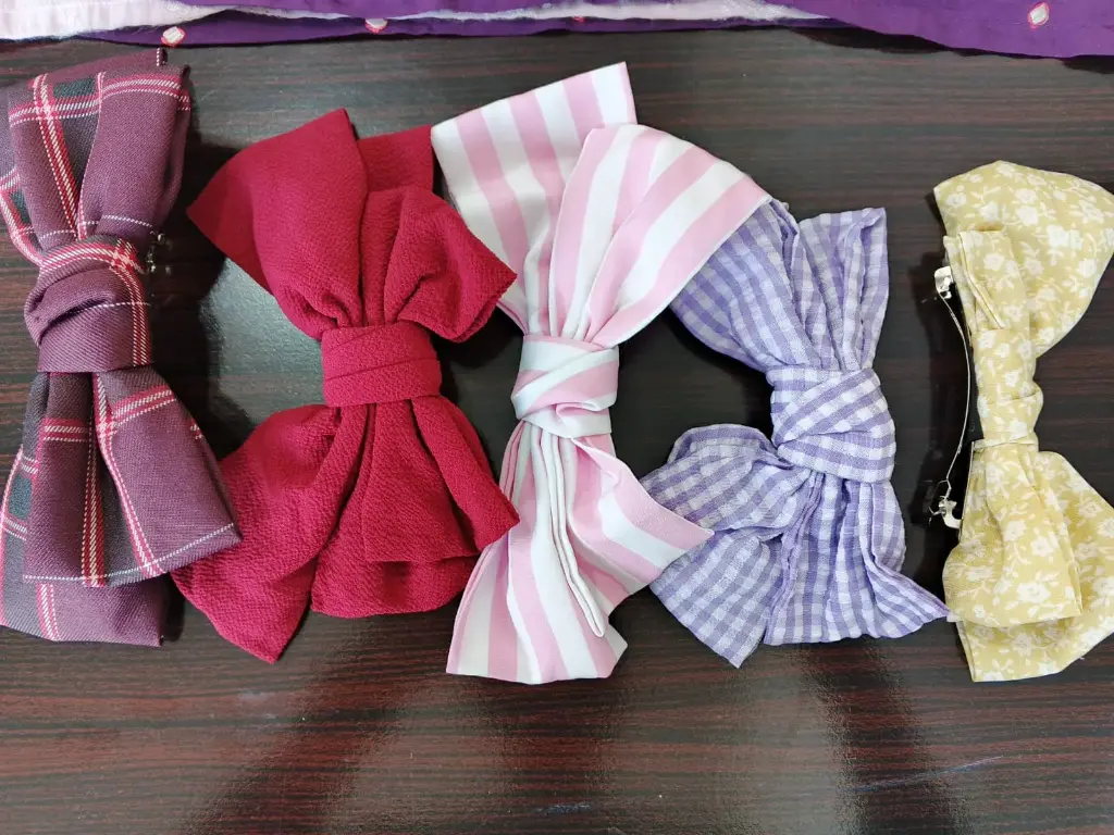 Clothing Bow Clips